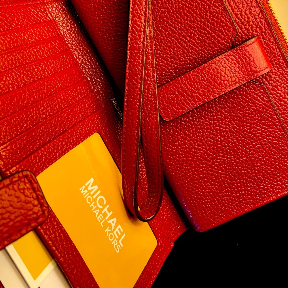 Michael Kors - Wallet DBLZP Leather Phone Wristlet